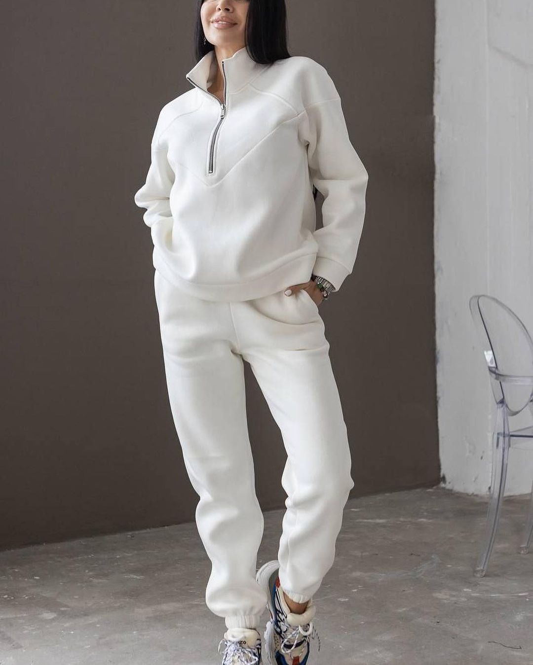 Tina | Conjunto de jersey y pantalón con cremallera y sudadera