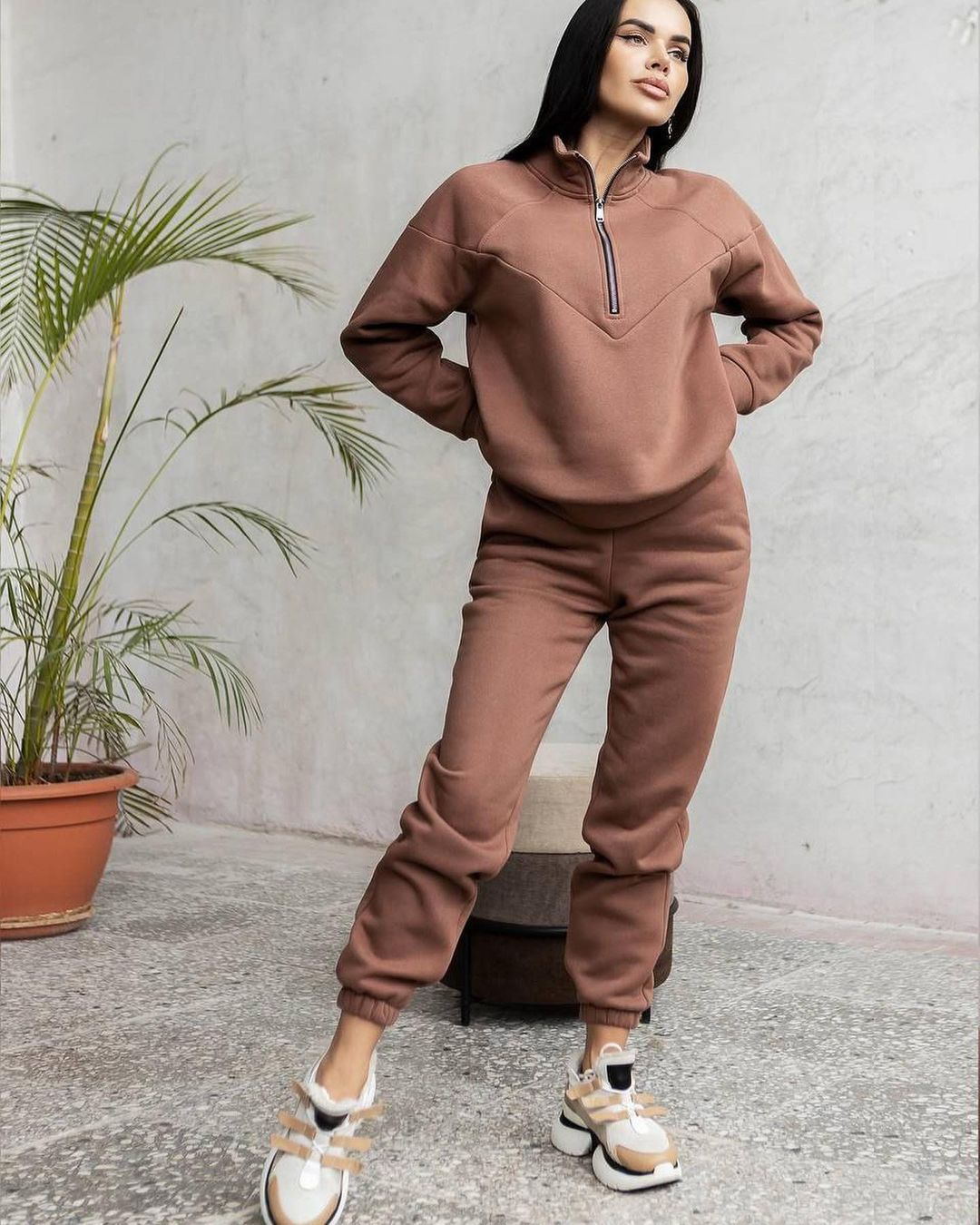 Tina | Conjunto de jersey y pantalón con cremallera y sudadera