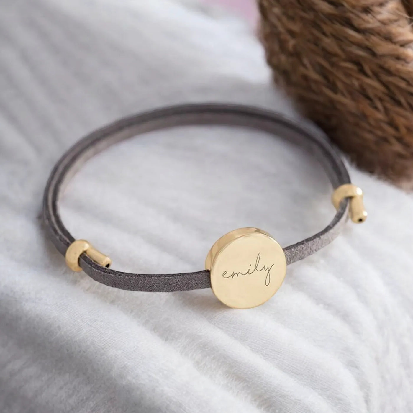Emily™ | Elegante Pulsera Personalizable