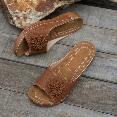 Flora™ | Sandalias ortopédicas con motivo floral