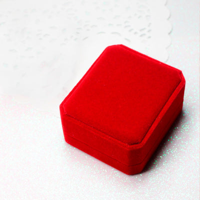 Caja de Regalo para Collar y Anillo
