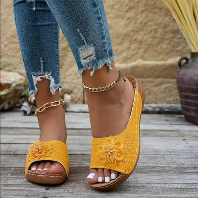 Flora™ | Sandalias ortopédicas con motivo floral