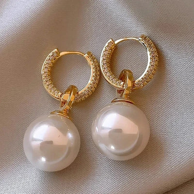 Pendientes Mila con Perlas Elegantes