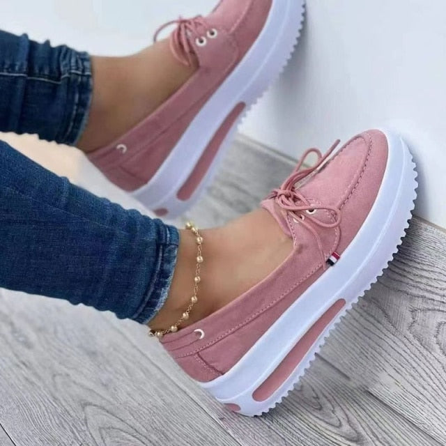 ZAPATILLAS CON PLATAFORMA ACOLCHADA